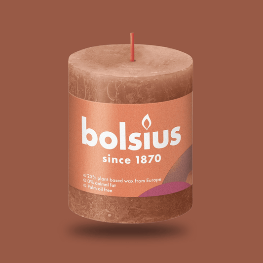 Bolsius Rustik Blok Sütun Mum - Silindir Şeklinde - Paslı Pembe Renkli - 35 Saat Uzun Yanma Süresi - Ev Dekorasyonu - Kokusuz - Doğal Vegan Özler - 6,6 cm - 8 cm - Herseyben.deAmbiansBlok Mumlar